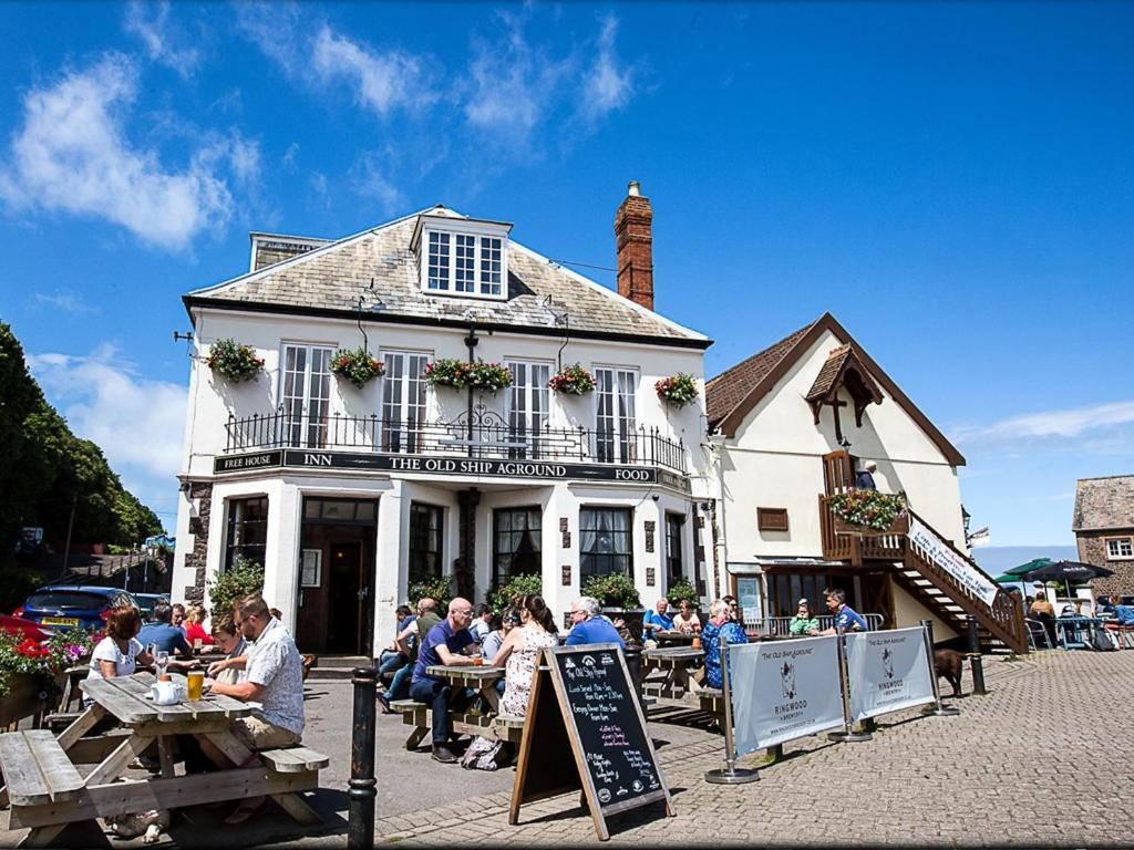 Hotel The Old Ship Aground Minehead Exterior foto